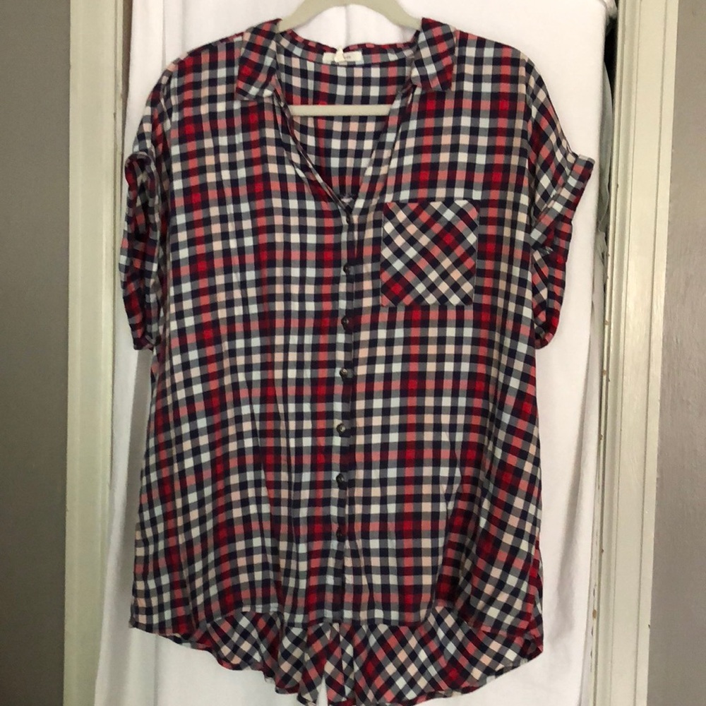 Maurices red white blue plaid button down 1x